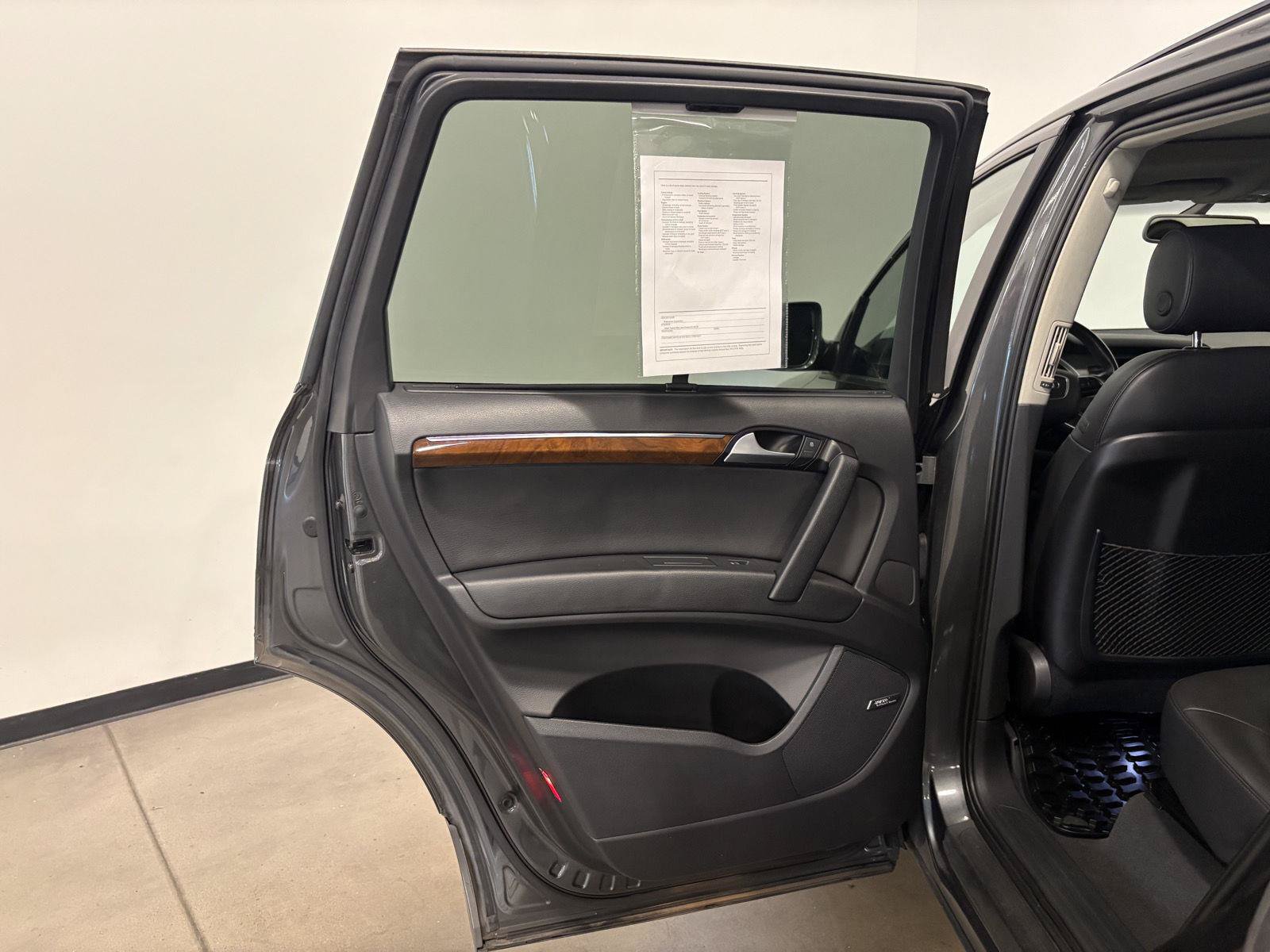 Used 2015 Audi Q7 TDI Premium Plus AWD/4WD image 28
