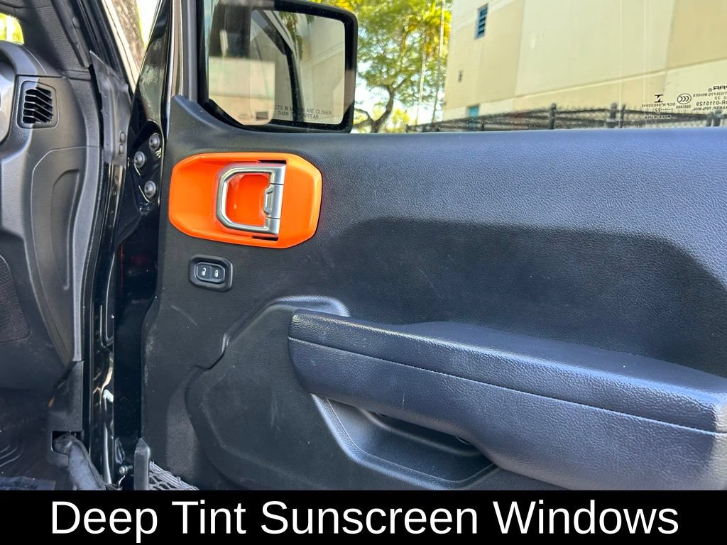 Used 2022 Jeep Wrangler Unlimited Sport AWD/4WD image 32