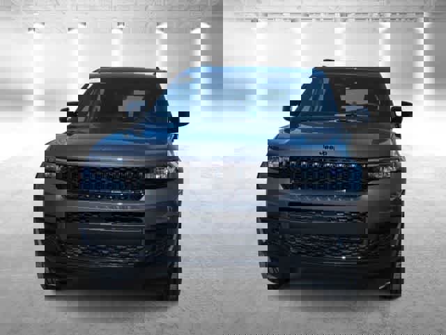 New 2025 Jeep Grand Cherokee L Altitude image 3