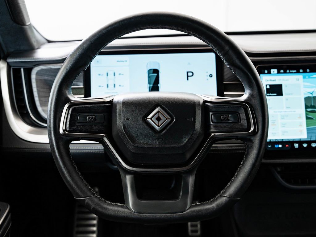 Used 2023 Rivian R1S Adventure image 42