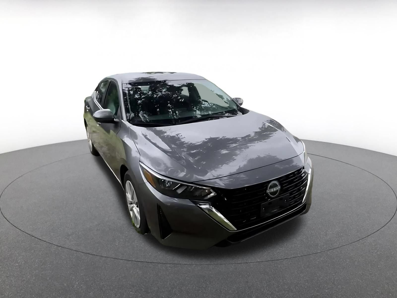 Used 2025 Nissan Sentra S FWD image 3