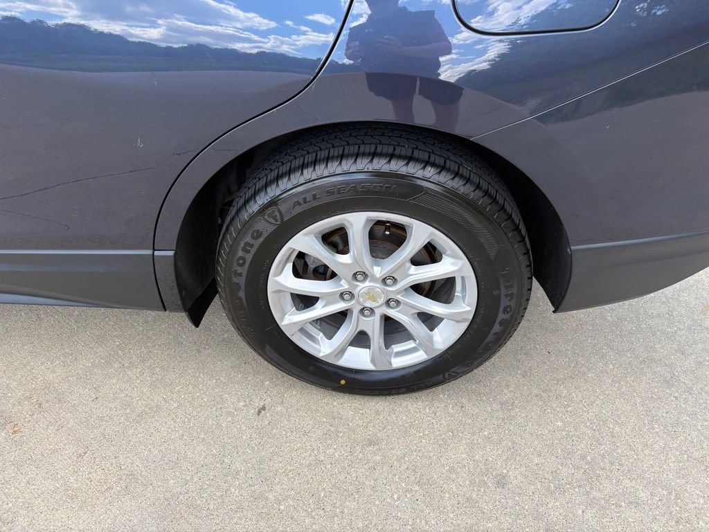 Used 2018 Chevrolet Equinox LS FWD image 45
