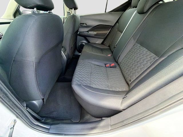 Used 2023 Nissan Kicks SV FWD image 23