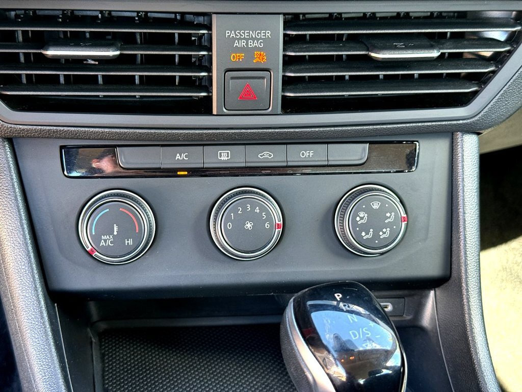 Certified 2024 Volkswagen Jetta S FWD image 22