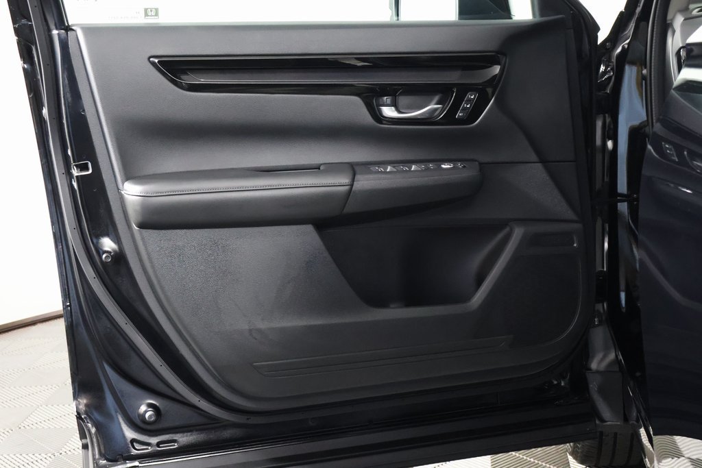 Used 2025 Honda CR-V EX-L image 12