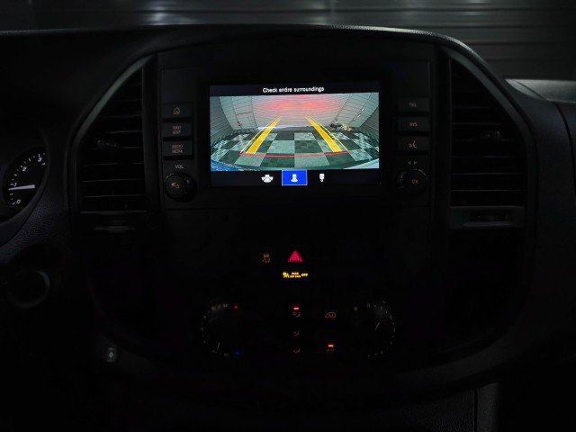 Used 2022 Mercedes-Benz Metris image 24