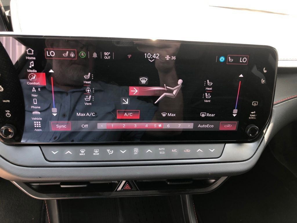 Used 2024 Dodge Charger R/T Scat Pack w/ Plus Group image 29