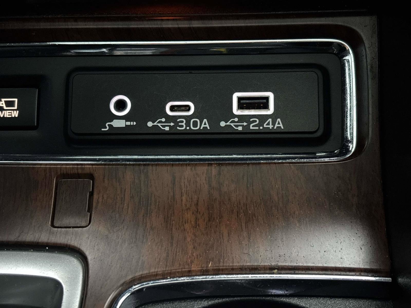 Used 2023 Subaru Ascent Touring image 29