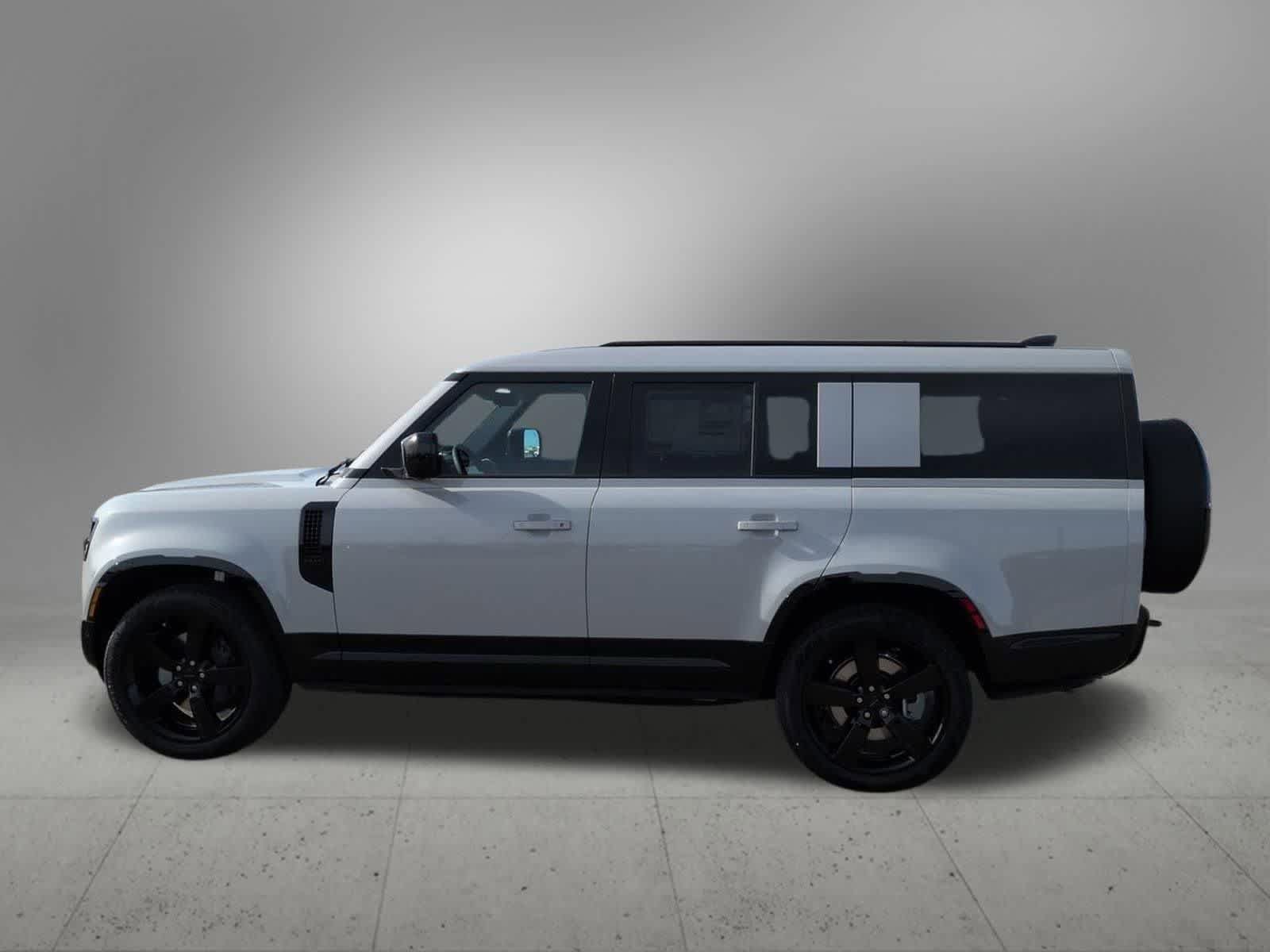 New 2026 Land Rover Defender 130 X-Dynamic SE AWD/4WD image 3