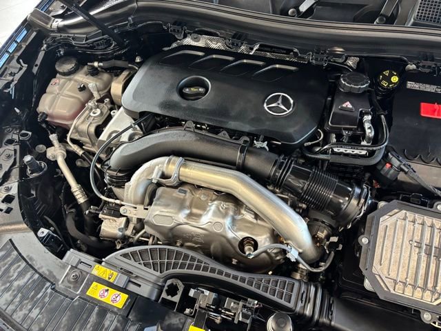 Used 2025 Mercedes-Benz GLA 250 image 34