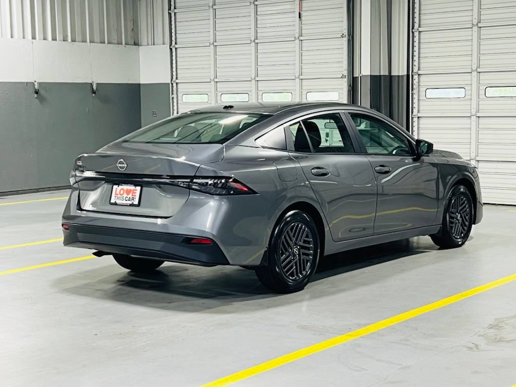 New 2027 Nissan Sentra SV FWD image 15