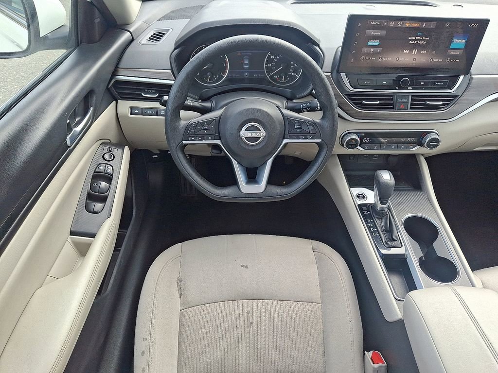 Used 2025 Nissan Altima 2.5 SV w/ SV Special Edition Package image 12
