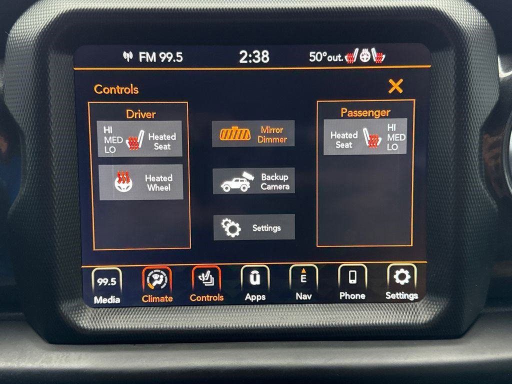 Used 2021 Jeep Wrangler Unlimited Sahara image 28