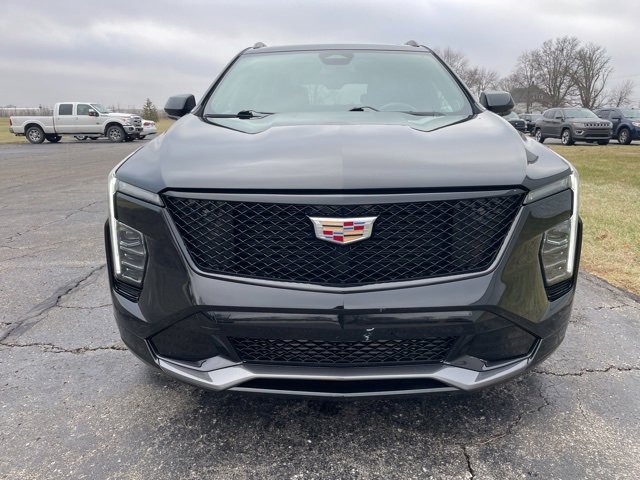 Used 2024 Cadillac XT4 Sport image 6