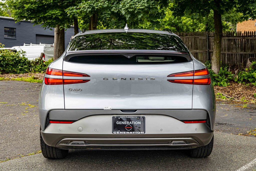 Used 2024 Genesis GV60 RWD image 5