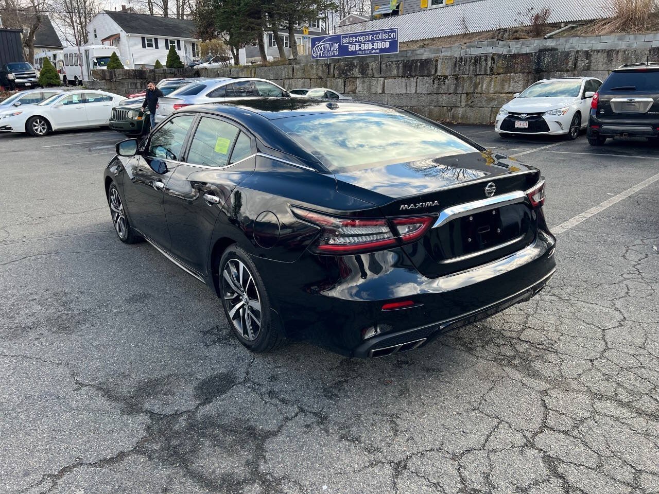 Used 2019 Nissan Maxima 3.5 S w/ Floor Mat Group FWD image 8