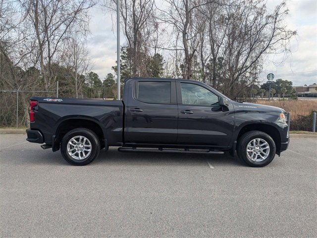 Used 2023 Chevrolet Silverado 1500 RST image 2