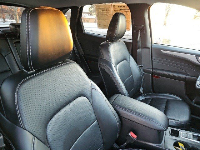Used 2023 Ford Escape Platinum image 12