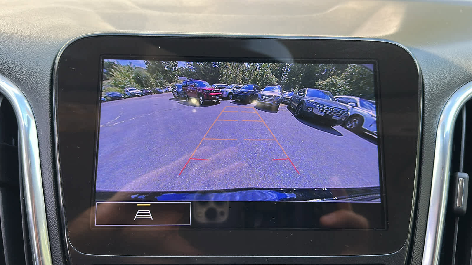 Used 2022 Chevrolet Equinox Premier image 19