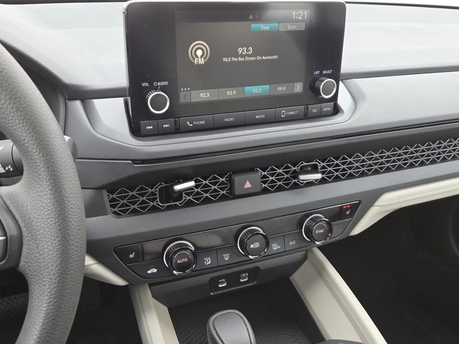 Used 2023 Honda Accord EX image 28