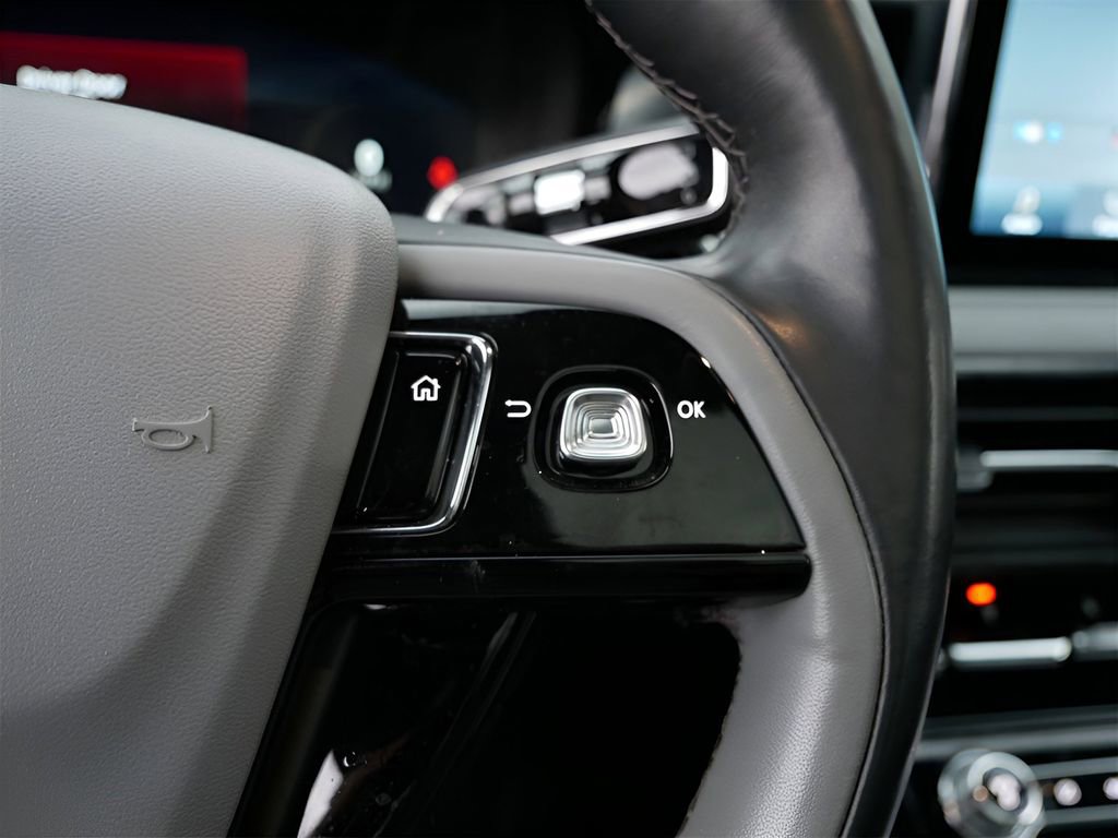 Used 2022 Lincoln Corsair Reserve w/ Sport Package image 19