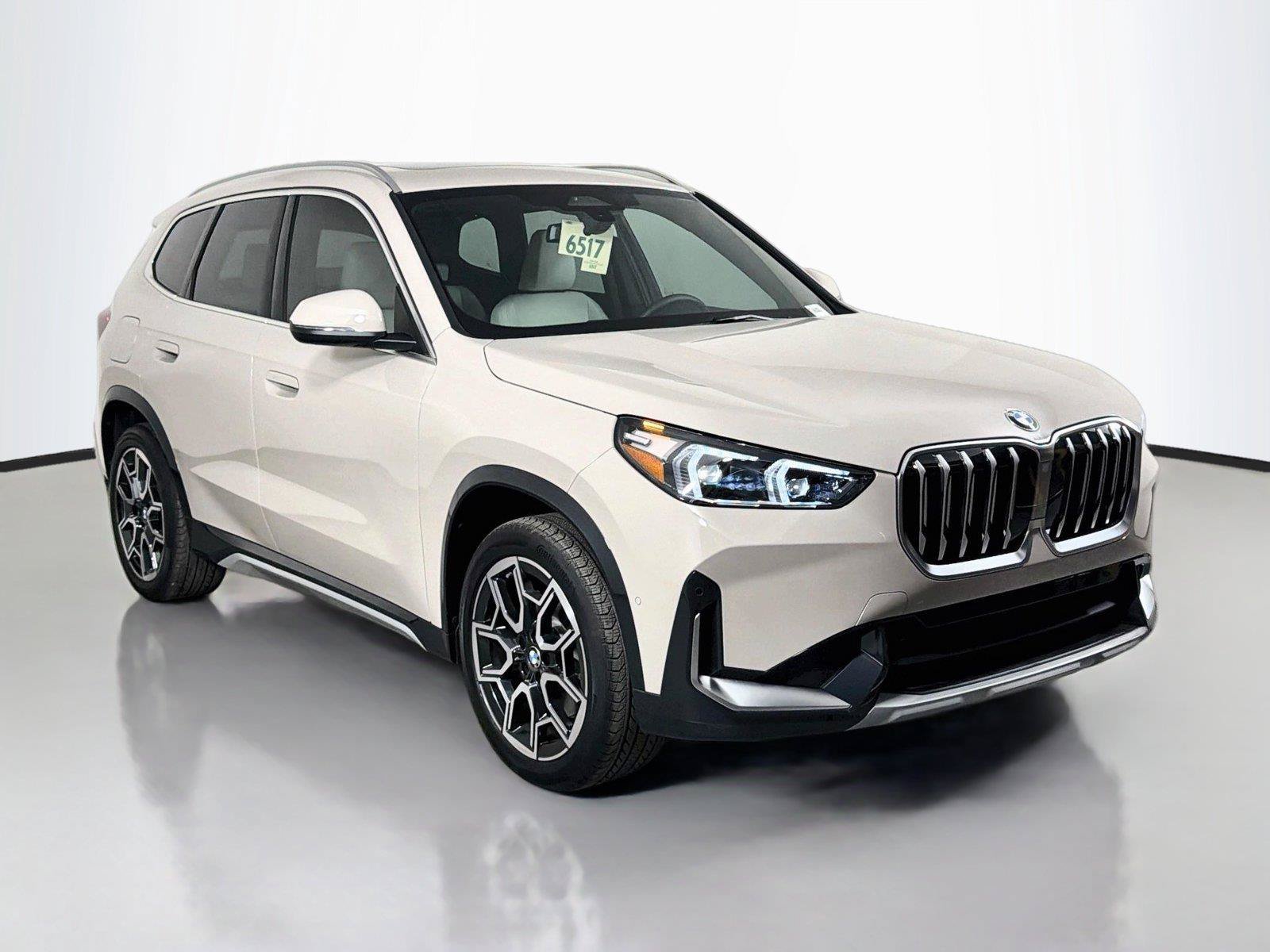 New 2026 BMW X1 xDrive28i w/ Convenience Package AWD/4WD image 3