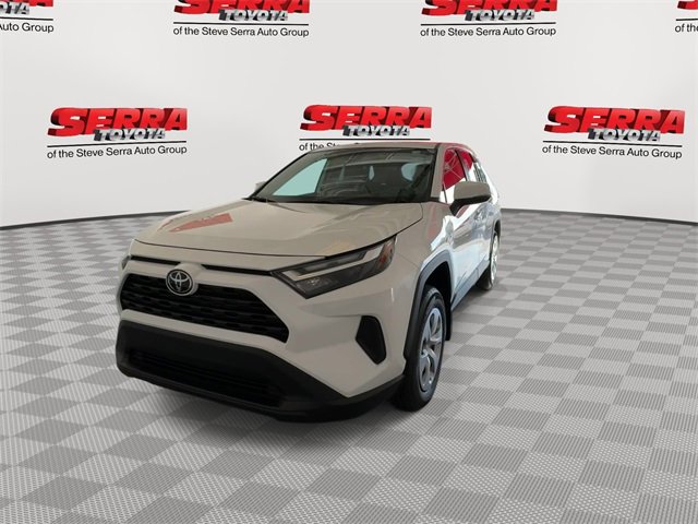 New 2025 Toyota RAV4 LE image 4