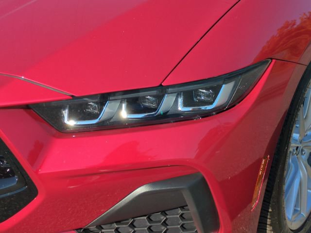 Used 2024 Ford Mustang GT Premium RWD image 9