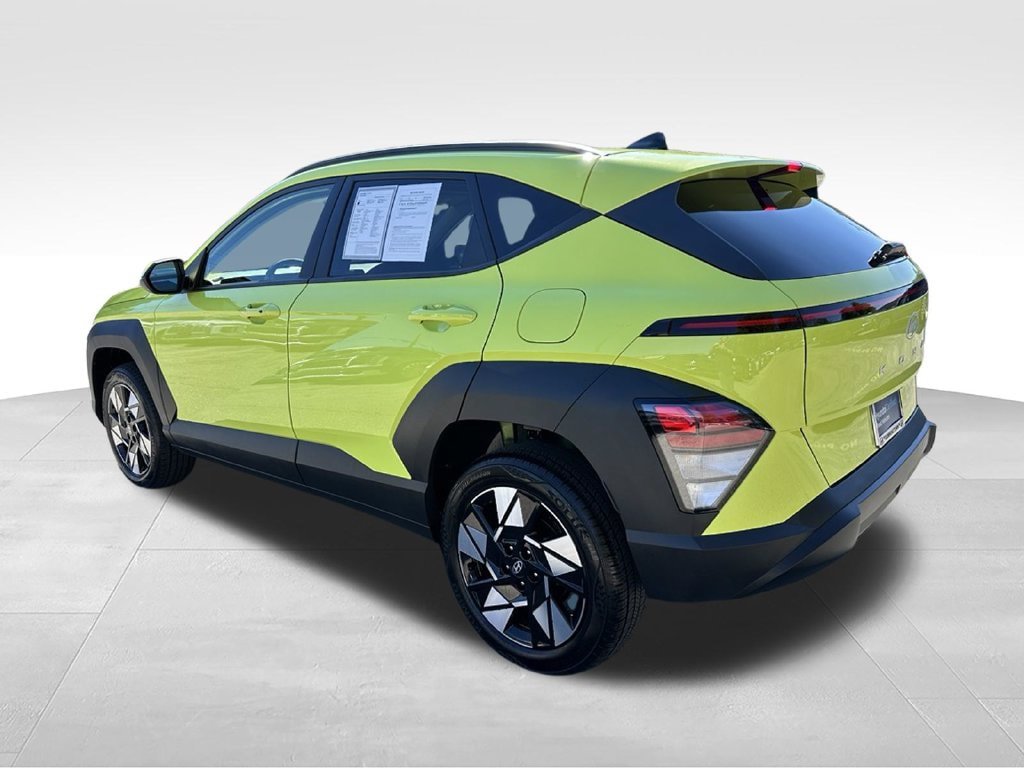 Used 2025 Hyundai Kona SEL AWD/4WD image 5