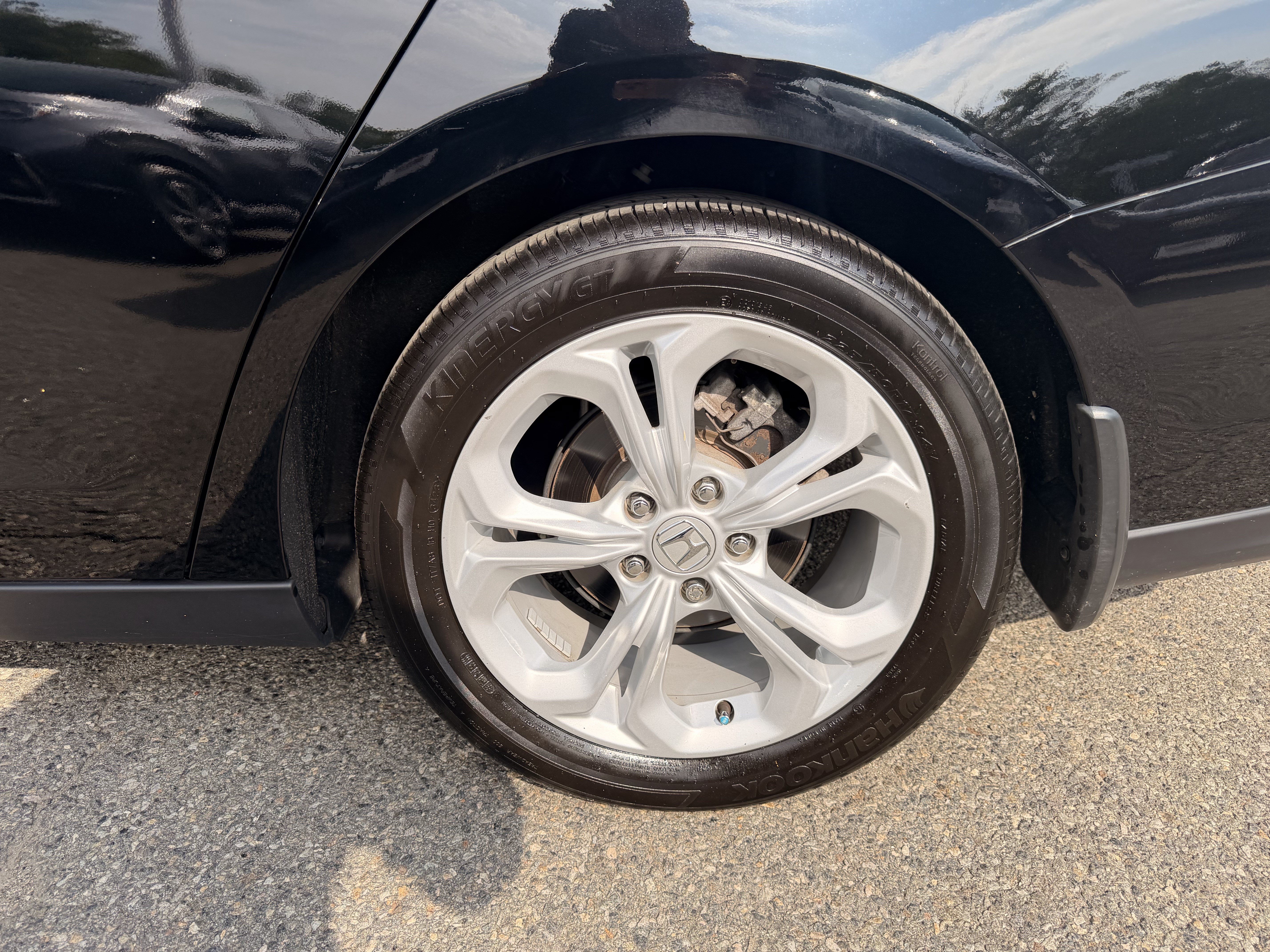 Used 2024 Honda Accord LX image 8