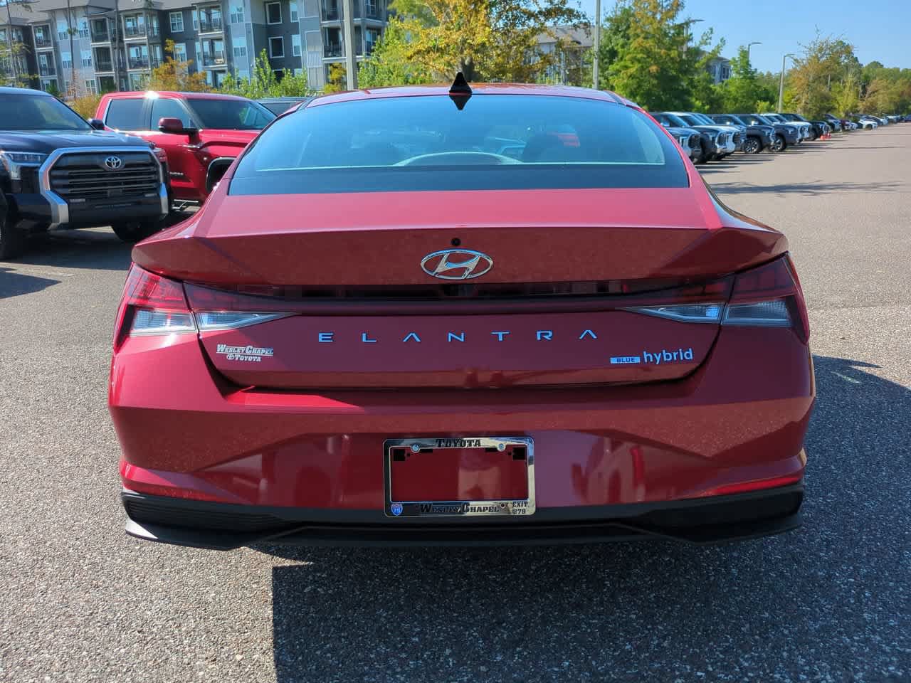 Used 2022 Hyundai Elantra Blue FWD image 5