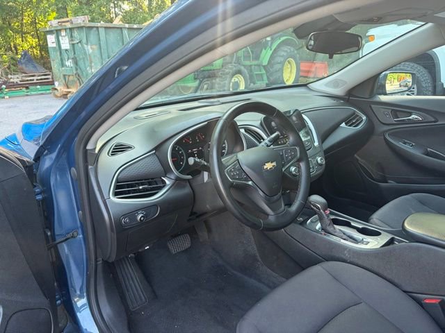 Used 2024 Chevrolet Malibu RS FWD image 8