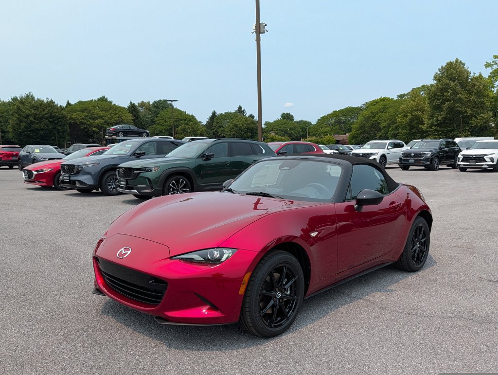 New 2026 MAZDA MX-5 Miata Sport w/ Interior Package RWD image 2