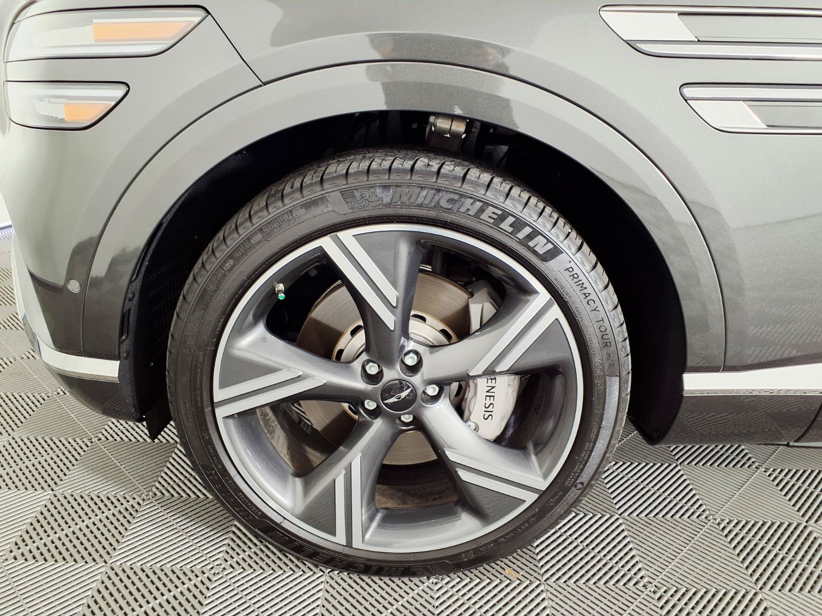 Certified 2026 Genesis GV80 2.5T Prestige AWD/4WD image 7