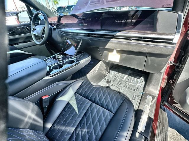 New 2026 Cadillac Escalade IQ Sport 1 image 30