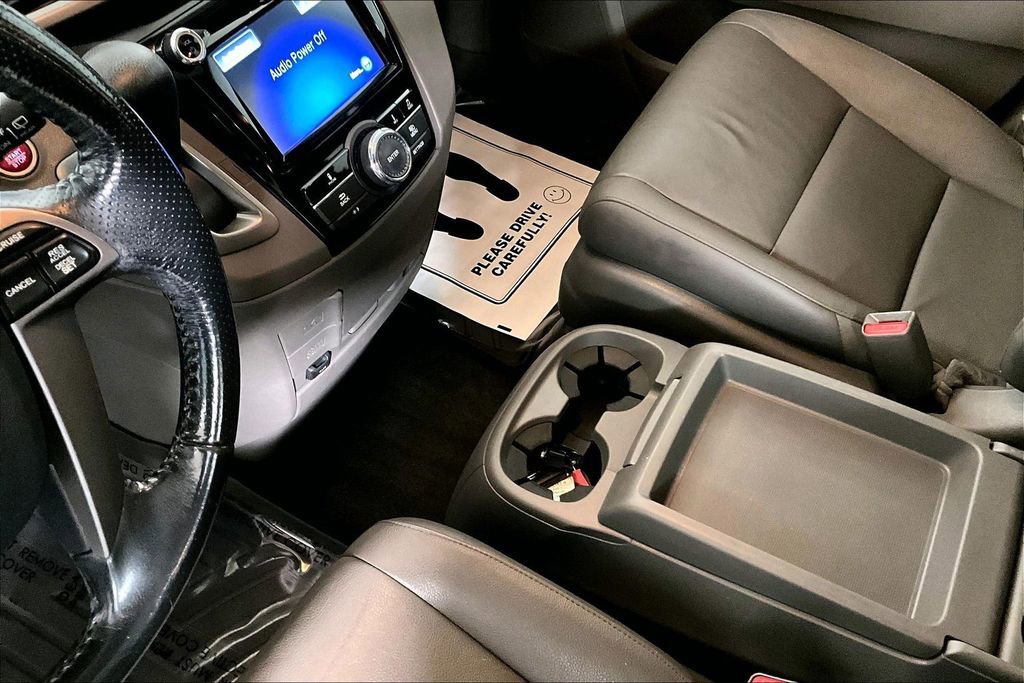 Used 2017 Honda Odyssey EX-L image 16