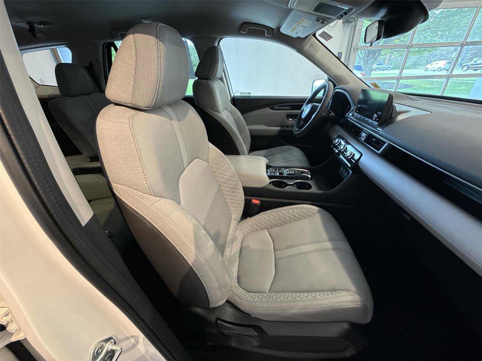 Certified 2023 Honda Pilot LX image 25