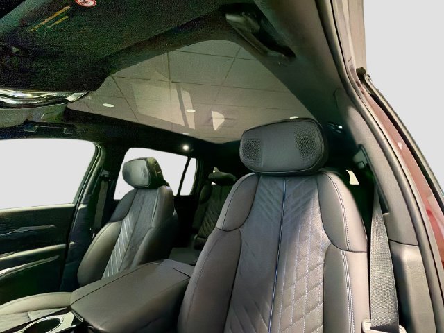 New 2026 Cadillac Escalade IQ Sport 1 w/ LPO, ONYX Package AWD/4WD image 20