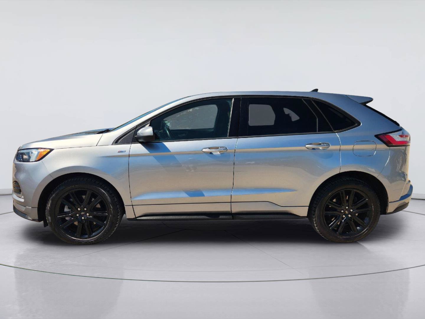 Used 2022 Ford Edge ST-Line AWD/4WD image 4