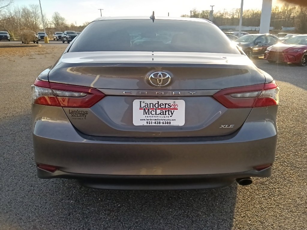 Used 2024 Toyota Camry XLE image 4