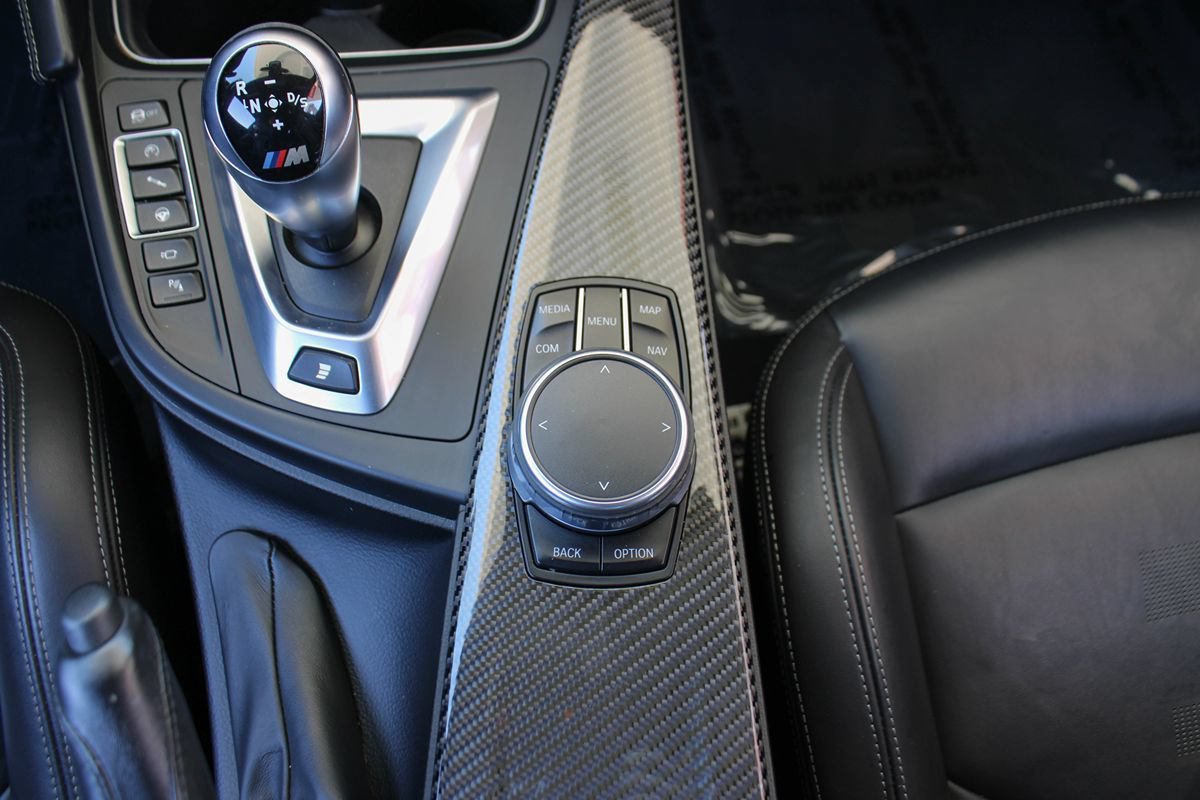 Used 2018 BMW M4 Coupe RWD image 30