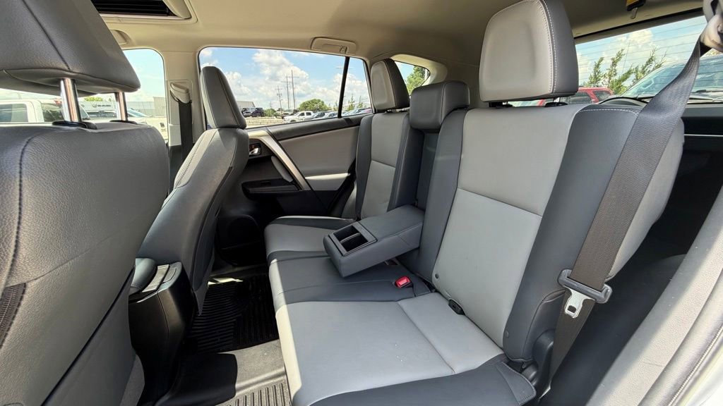 Used 2015 Toyota RAV4 Limited AWD/4WD image 13