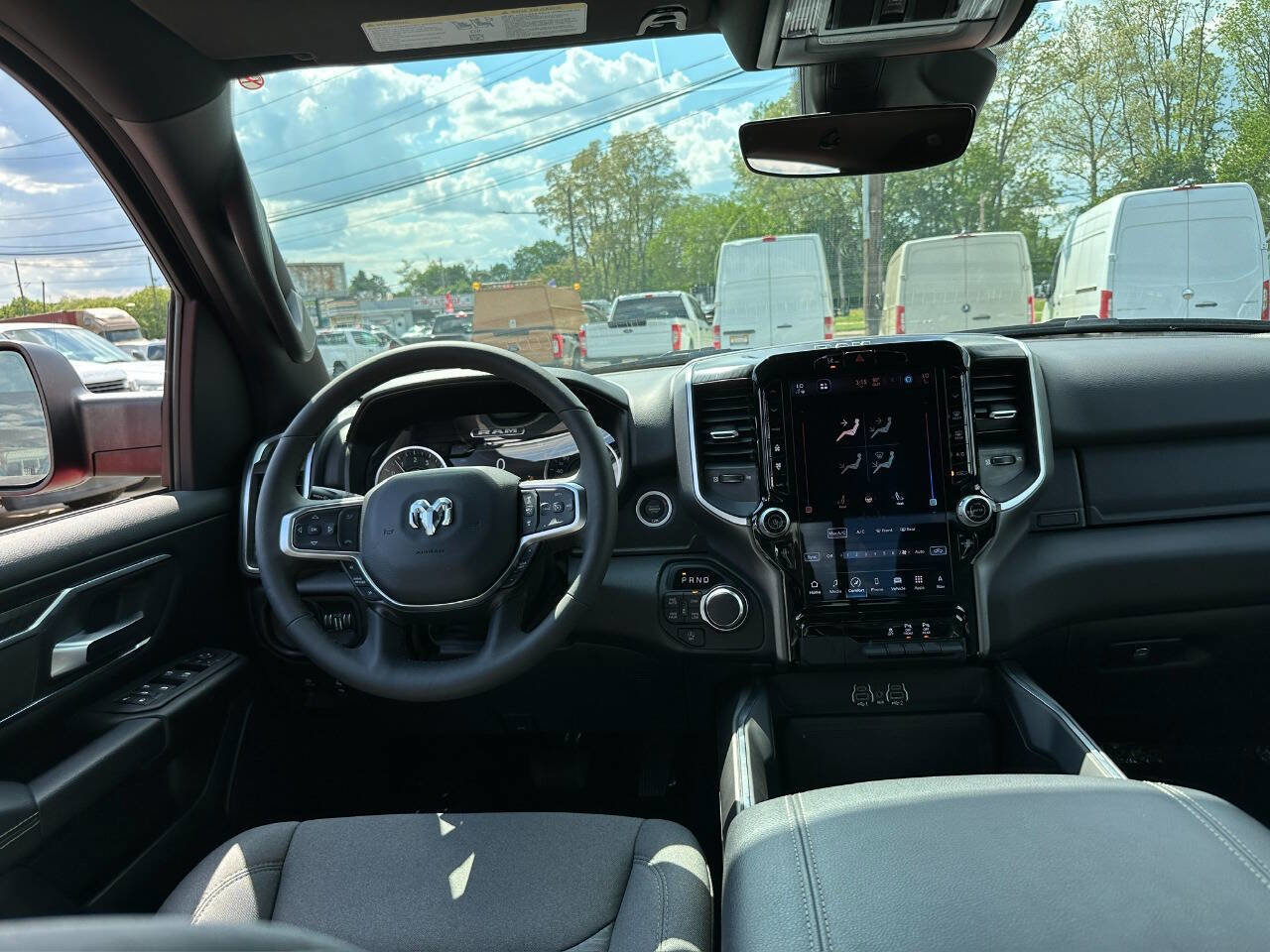 Used 2025 RAM 1500 Big Horn image 15