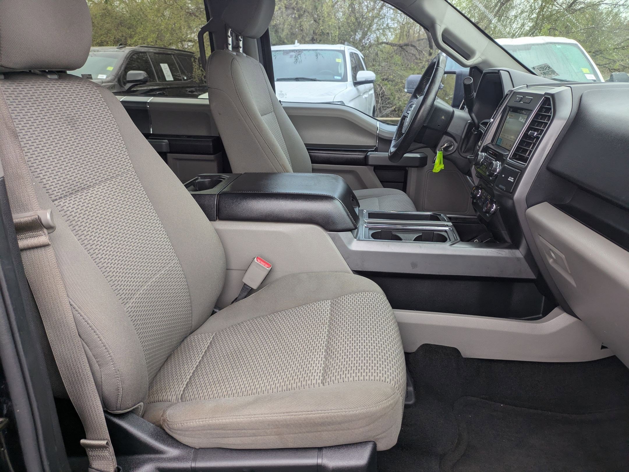 Used 2017 Ford F150 XLT w/ Equipment Group 302A Luxury image 27