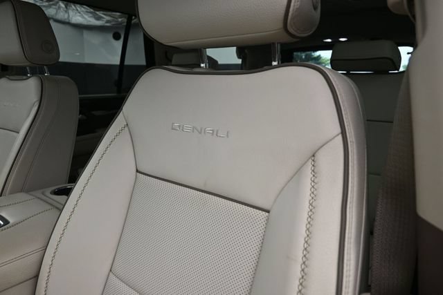 Used 2022 GMC Yukon Denali AWD/4WD image 21