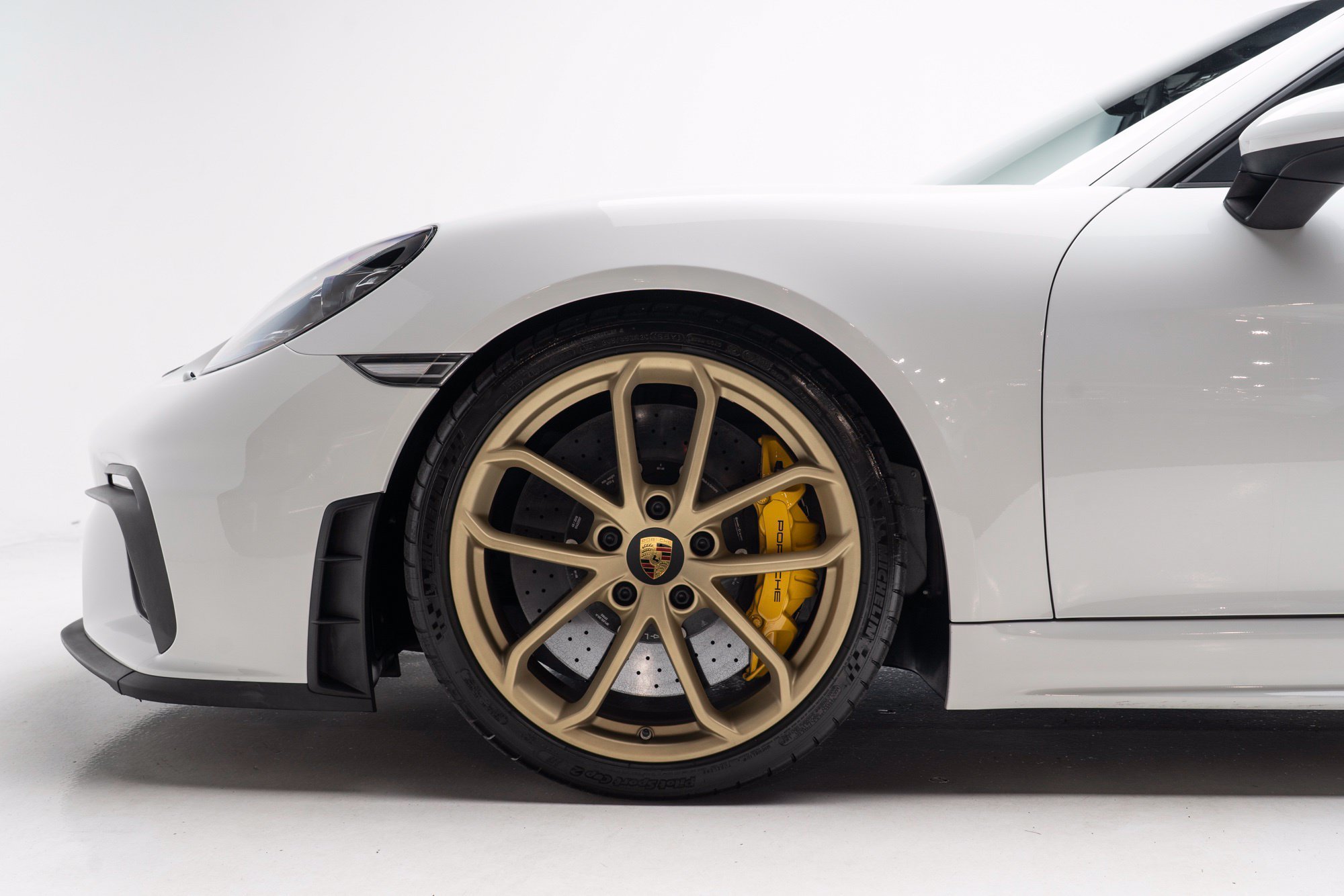 Used 2020 Porsche 718 Boxster Spyder RWD image 67