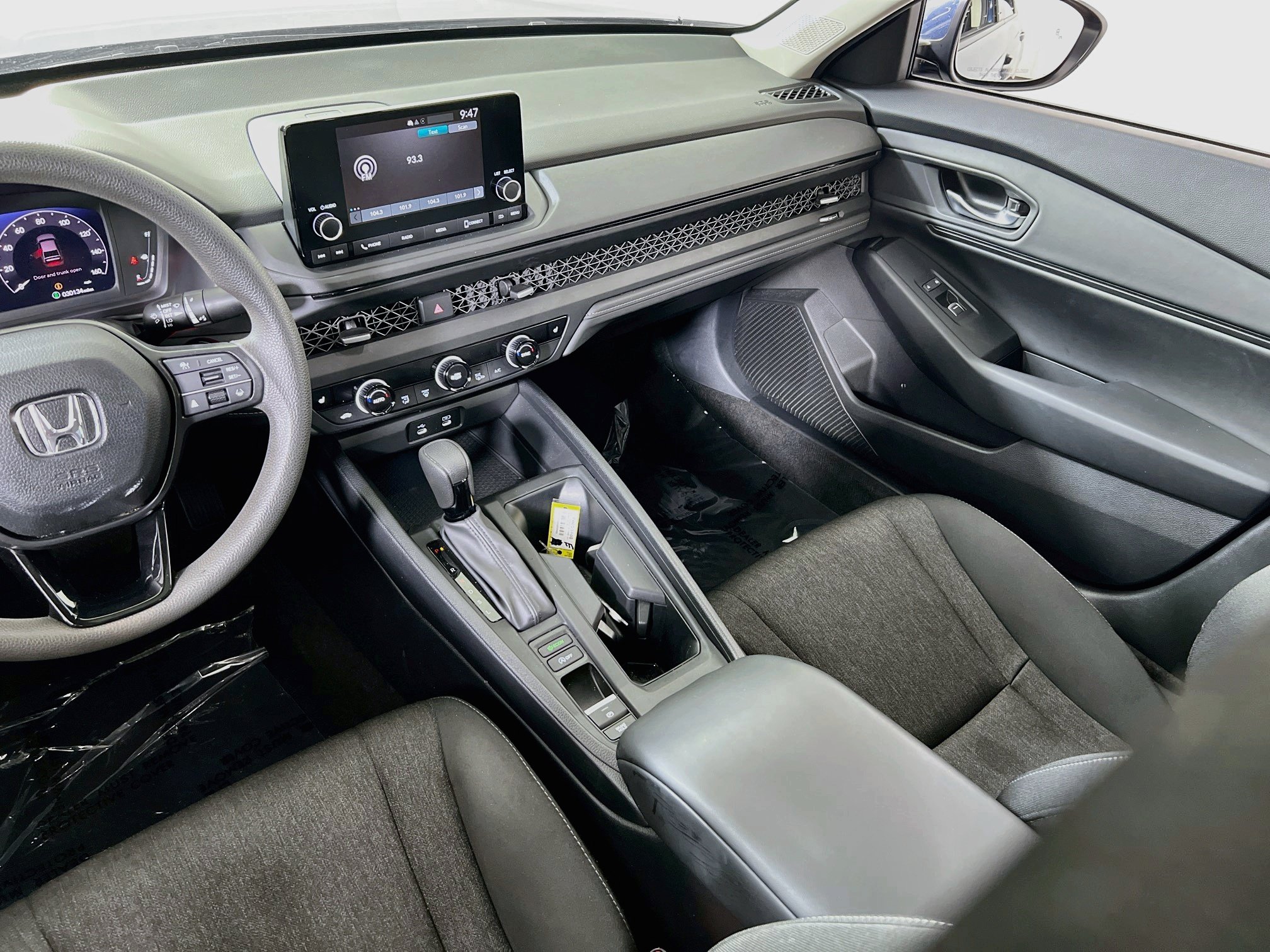 Used 2023 Honda Accord EX image 23