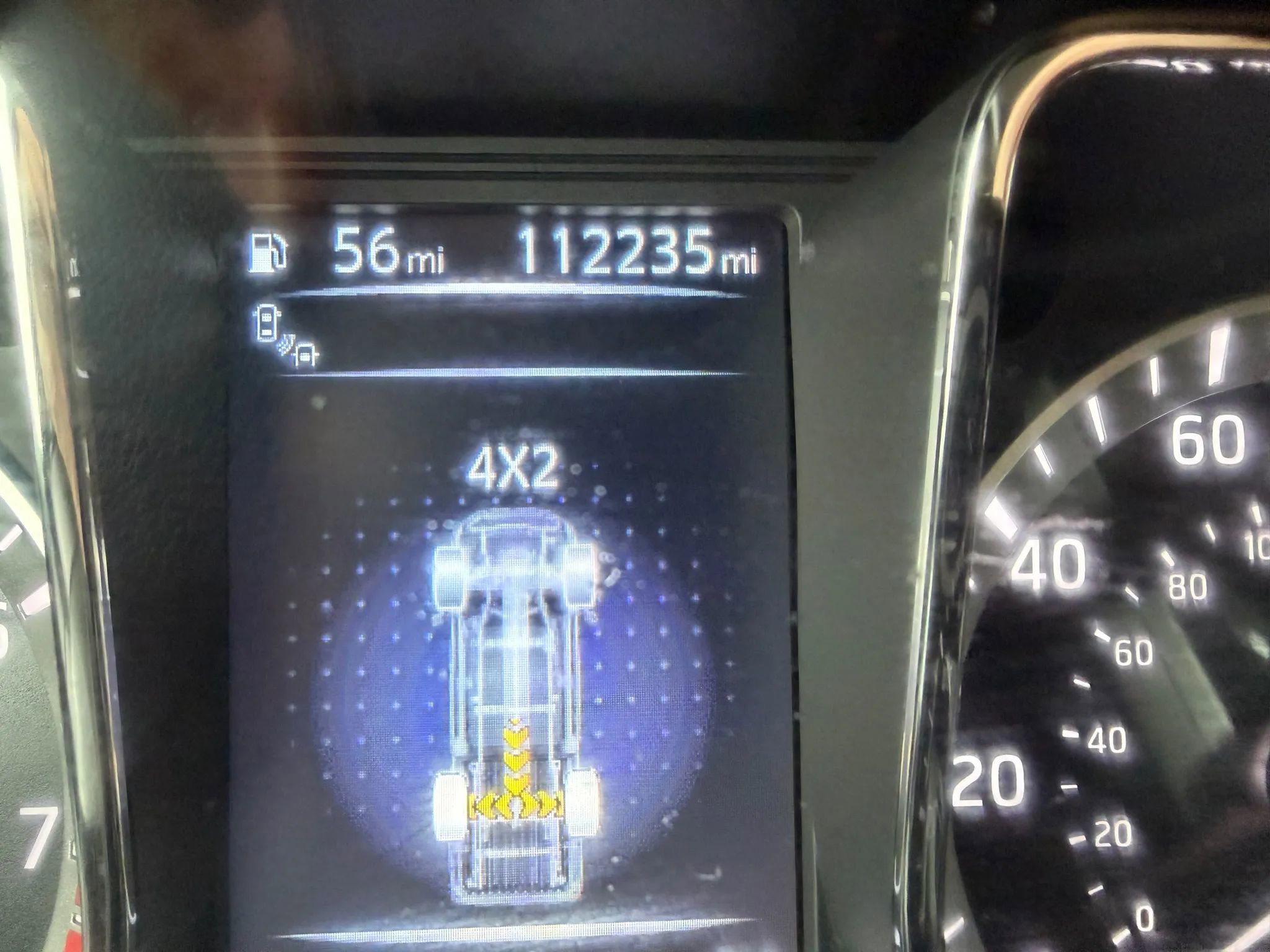 Used 2018 Nissan Titan SL AWD/4WD image 22
