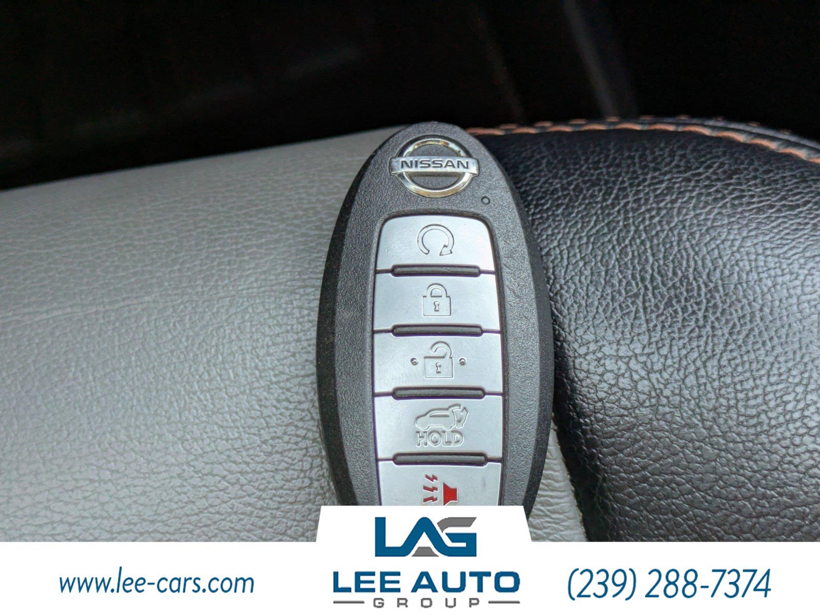 Used 2020 Nissan Pathfinder SL image 31