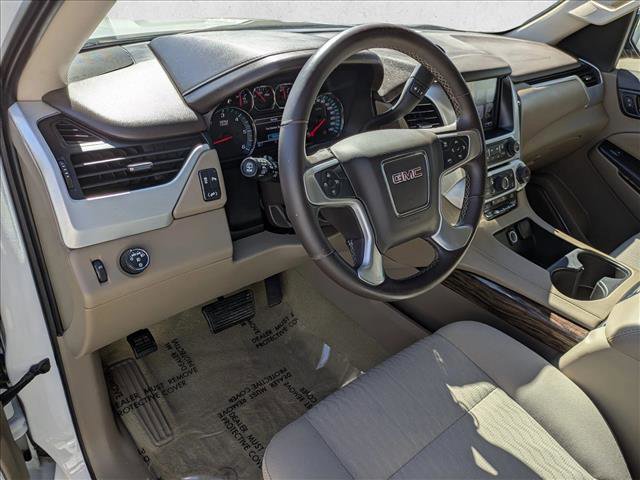 Used 2017 GMC Yukon SLE w/ SLE Value Package image 9